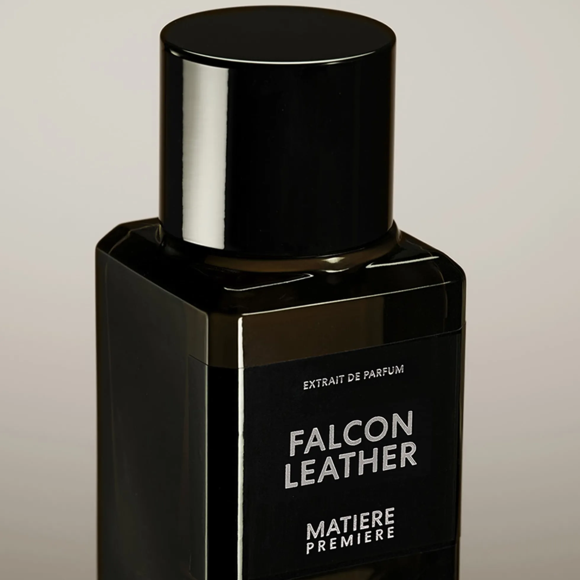 Falcon Leather Extrait de Parfum - Matiere Premiere
